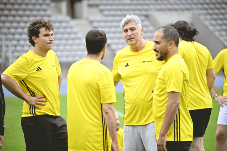 Stratégie d'équipe au tournoi des partenaires Paris FC